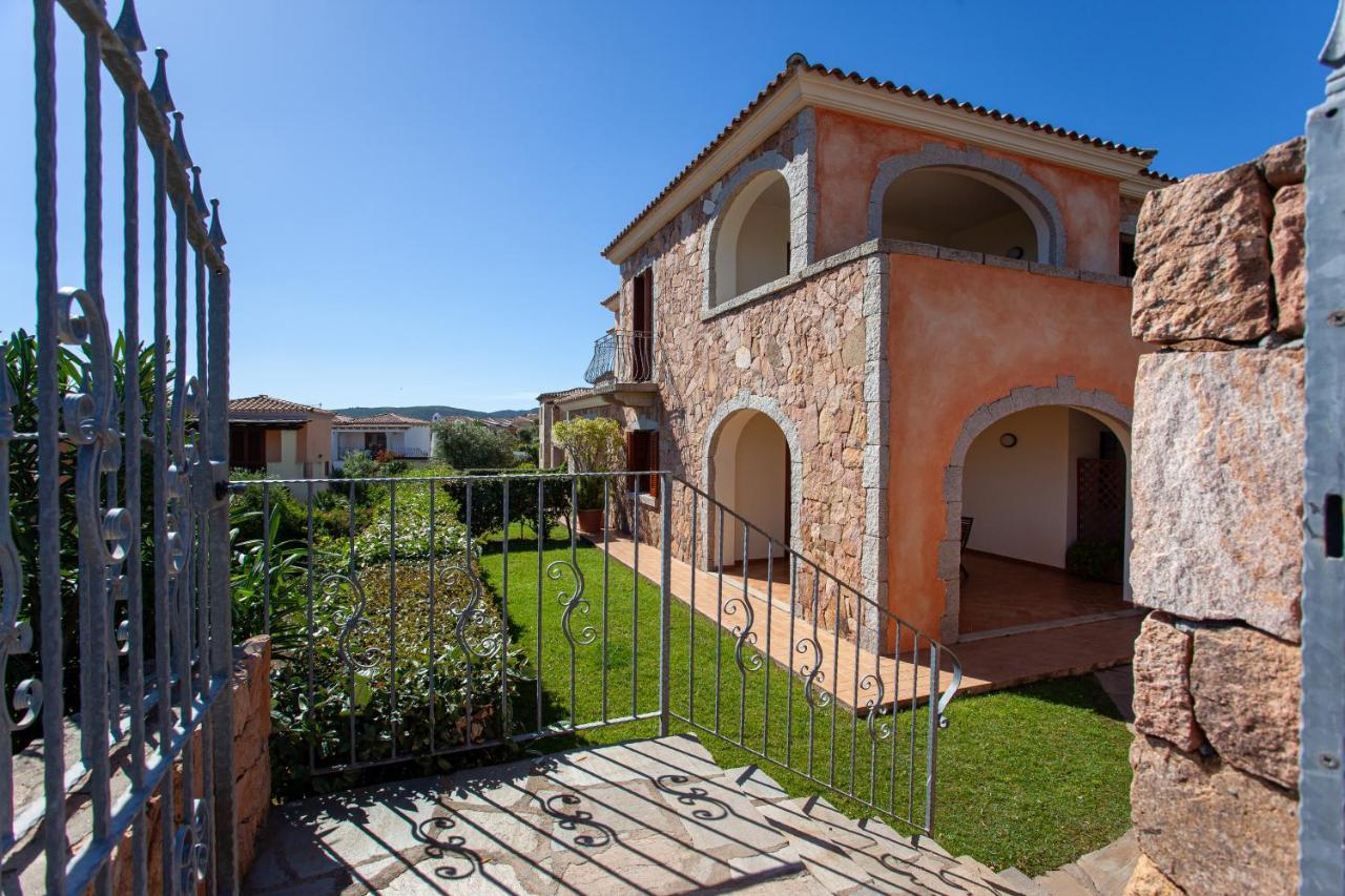 Appartamento Sole Mare Citai San Teodoro  Extérieur photo