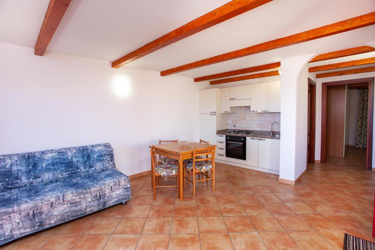 Appartamento Sole Mare Citai San Teodoro  Extérieur photo