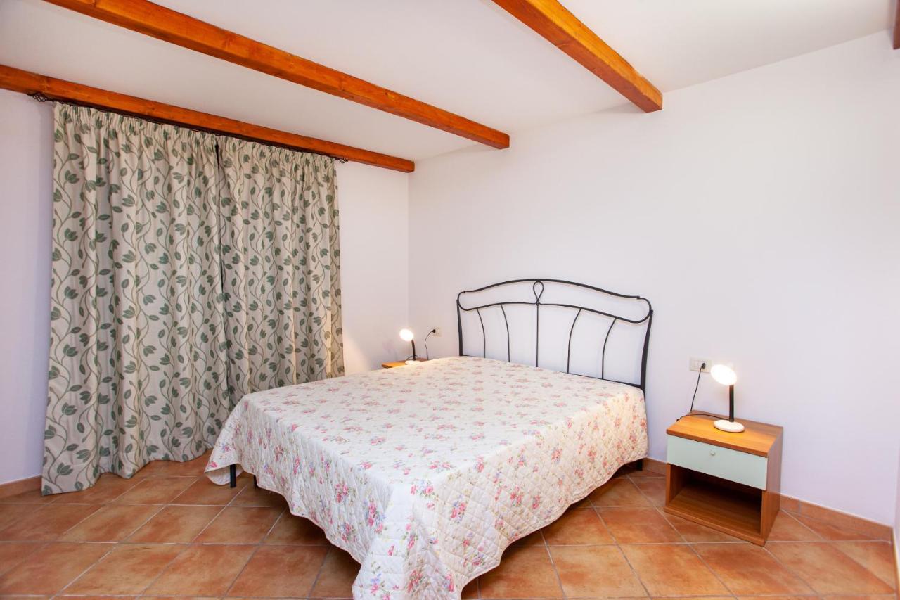 Appartamento Sole Mare Citai San Teodoro  Extérieur photo